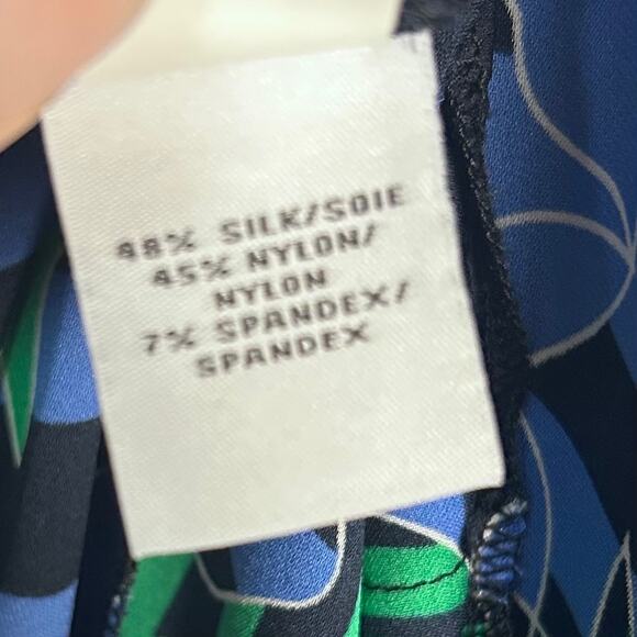 Diane Von Furstenberg Dress Size 12 sheath stripe colorful summer professional - Picture 13 of 14